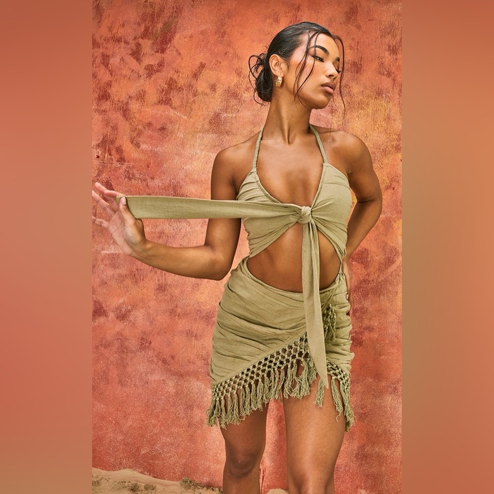 PrettyLittleThing Khaki Tie Bust Ring Detail Tassel Trim Linen Bodycon Dress